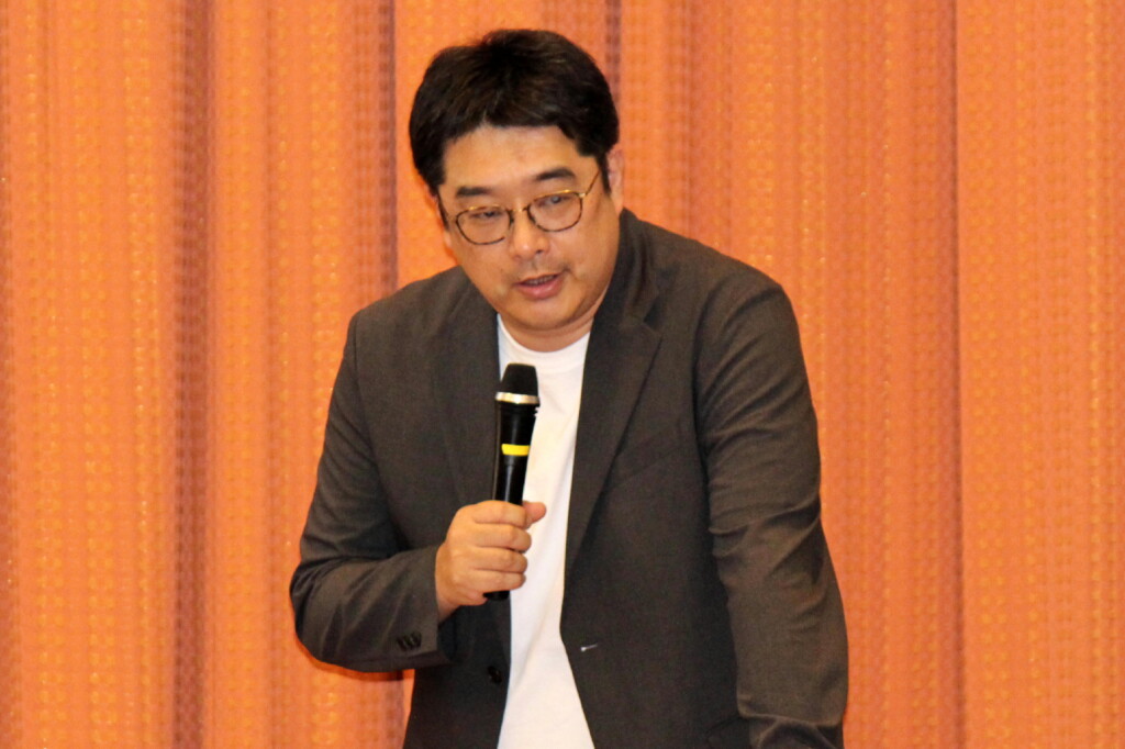 Tsutomu Tobita
